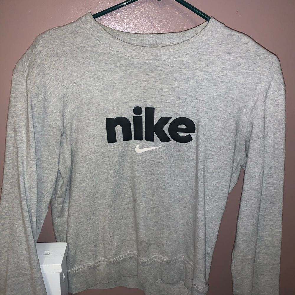 nike sweater